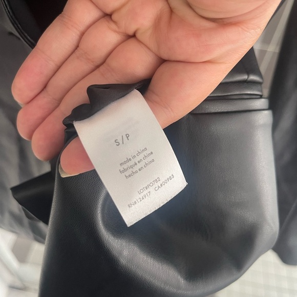 WeWoreWhat Black Faux Leather vegan 90s oversized Jacket coat femme fatale small - Picture 6 of 9